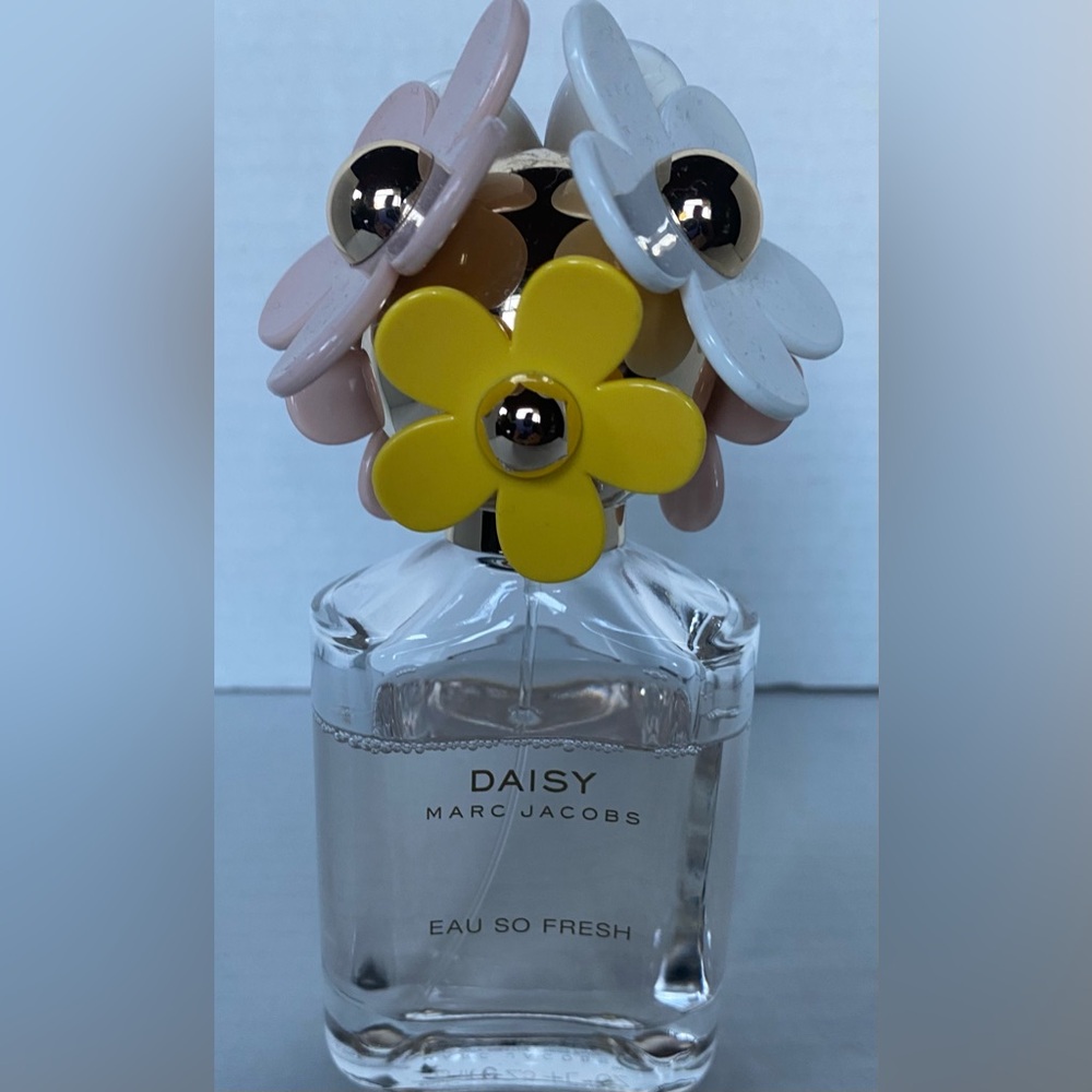 Marc Jacobs Daisy Eau So Fresh Parfum Perfume Fragrance 2.5 oz 75 ml Floral Cap